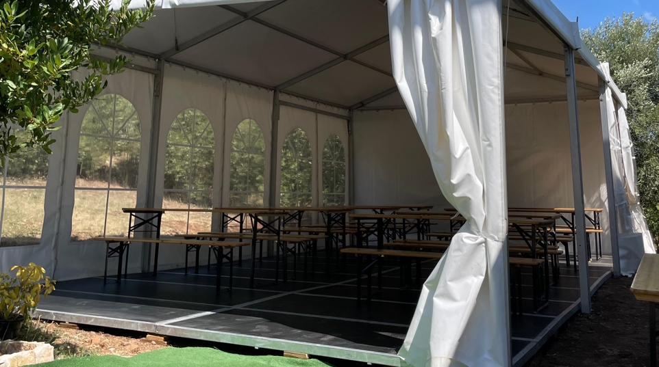 restaurant tent