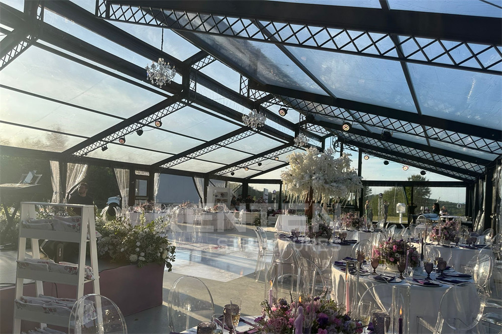 atrium tent