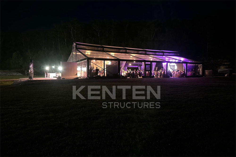 atrium tent