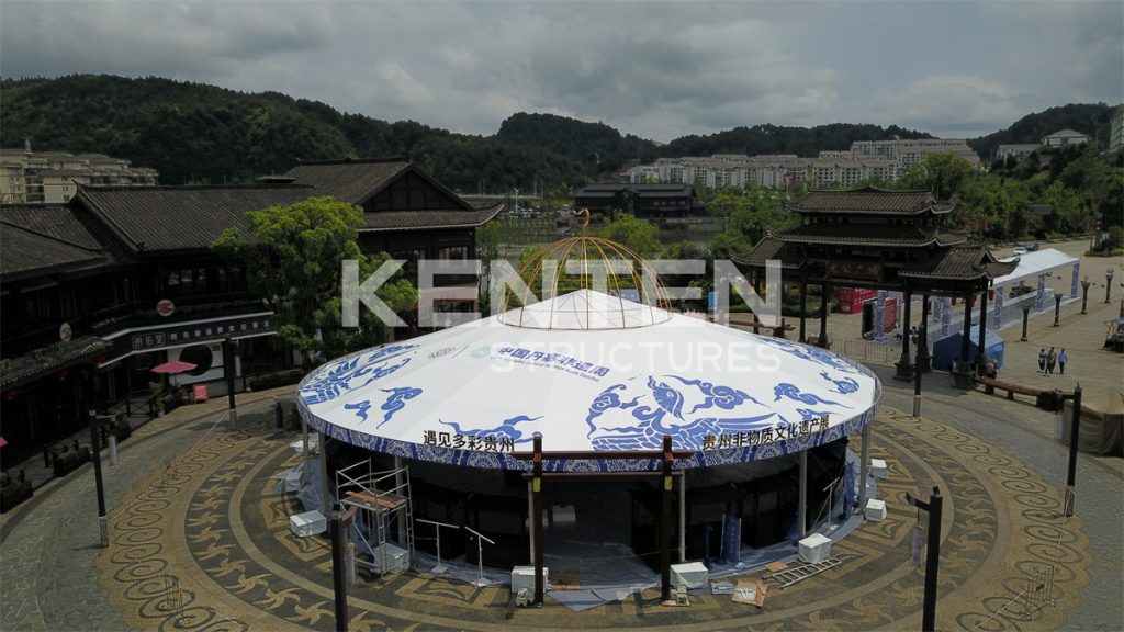 Polygonal tent
