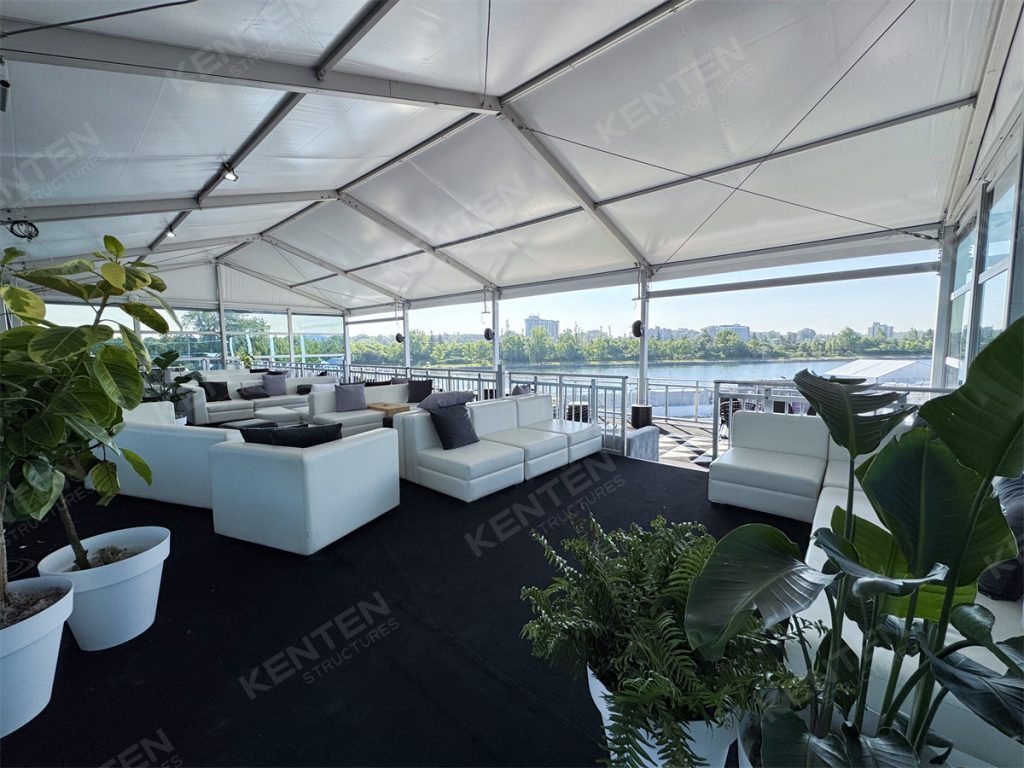 Two-story tents