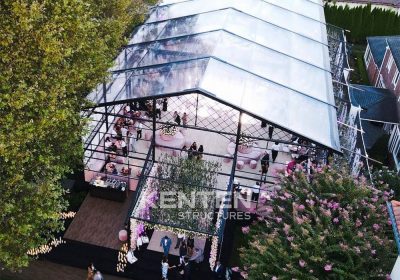 Clear span structure tent